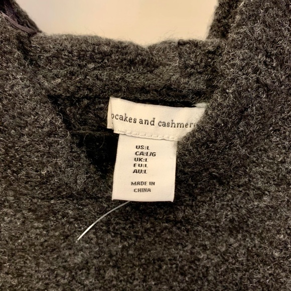 Cupcakes and Cashmere Beautiful Hooded  dress Size L - Picture 9 of 13